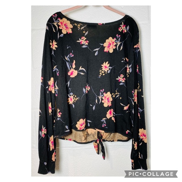 Plume & Thread Size 3 (Large) Floral Top - Picture 2 of 6